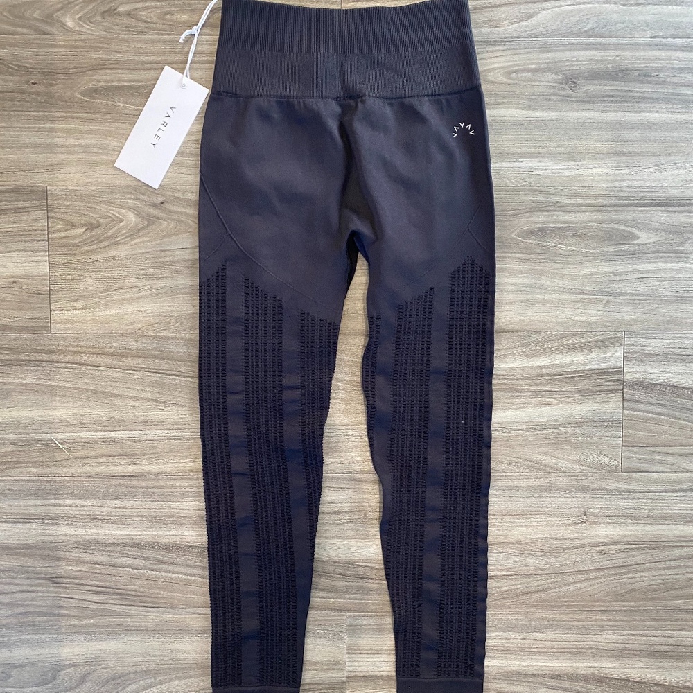 Varley Black Noble Legging